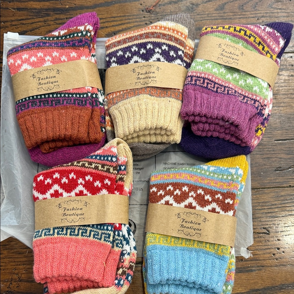 Bundle of 5 Colorful Patterned Socks Sets